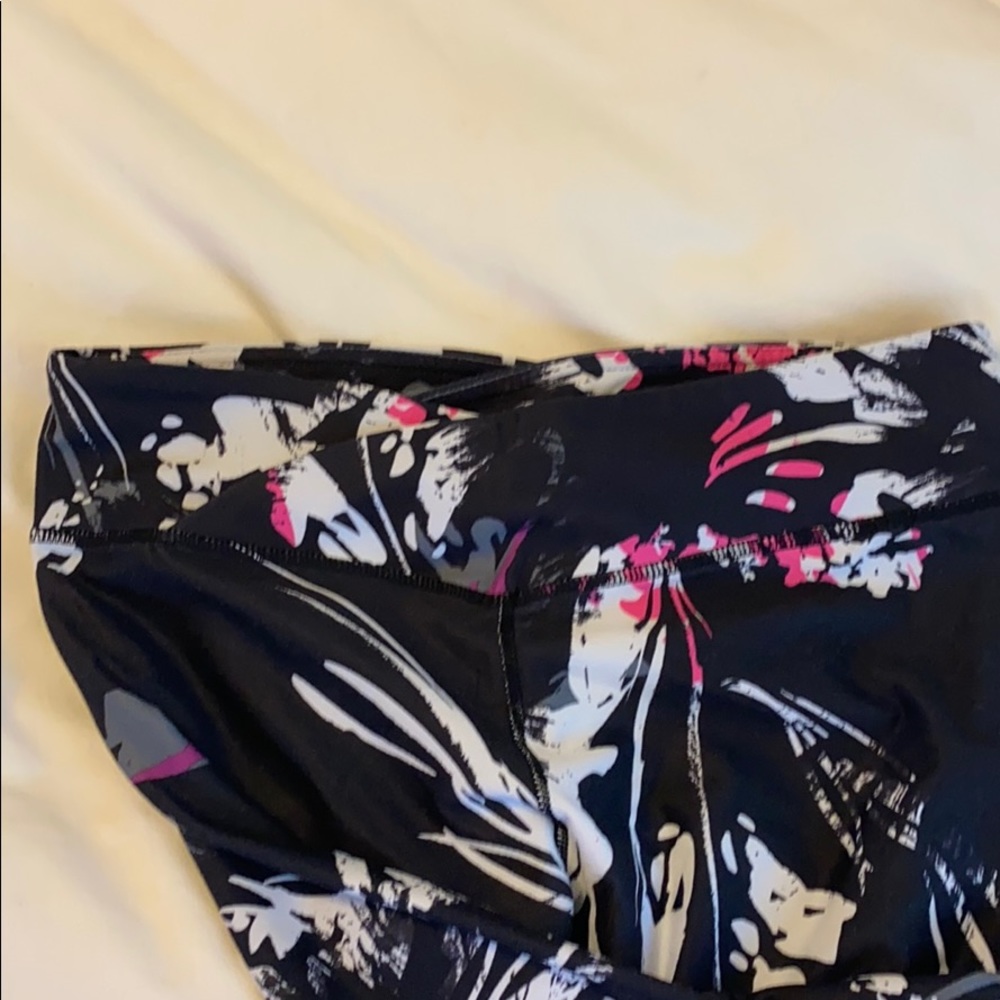 Fabletics Capri - Picture 2 of 3